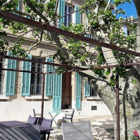 Chambre D'Hotes Villa Magenta Le Rove Екстериор снимка